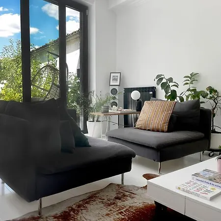 Loft House, Pool & Garden Montreuil (Seine-Saint-Denis)